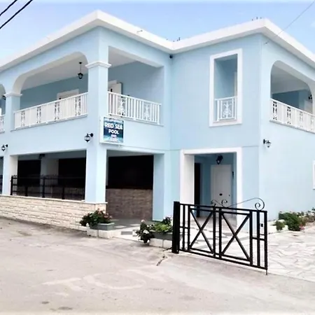 Anna's & Zákynthos by