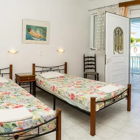 Aparthotel Anna's & 3*