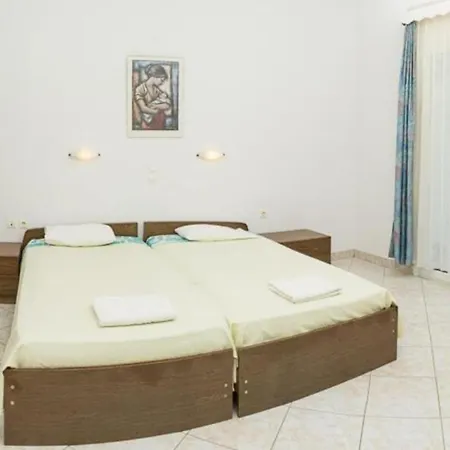 Anna's & Aparthotel Zakynthos Town