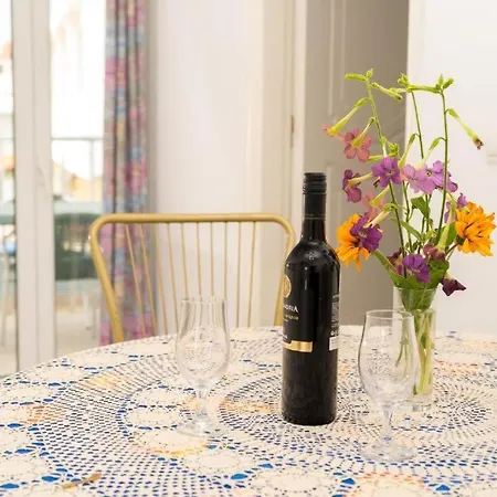 Ξενοδοχείο με διαμερίσματα Anna's & Ζάκυνθος Πόλη