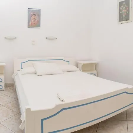 Lägenhetshotell Anna's & Zakynthos stad