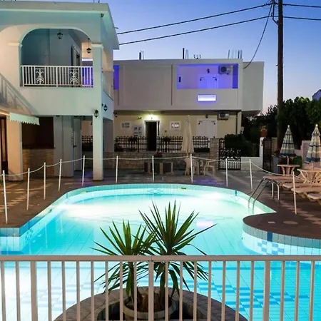 Apartmanhotel Anna's & 3*